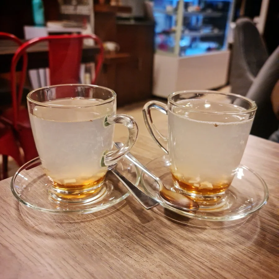 Trà Cam Gừng Mật Ong